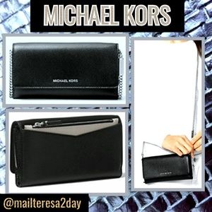 MICHAEL KORS: L 2-Tone Lthr Chain Wallet Crossbody